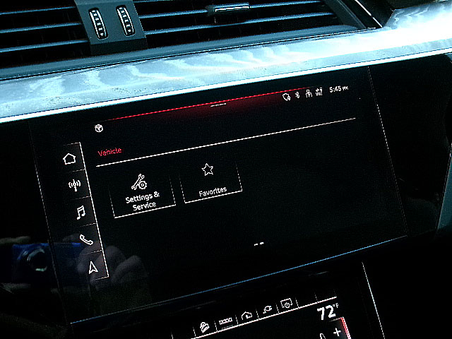Audi E-Tron  2021 Audi E-Tron  2021