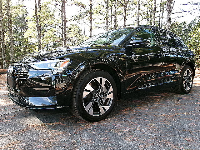 Audi E-Tron  2022 Audi E-Tron  2022
