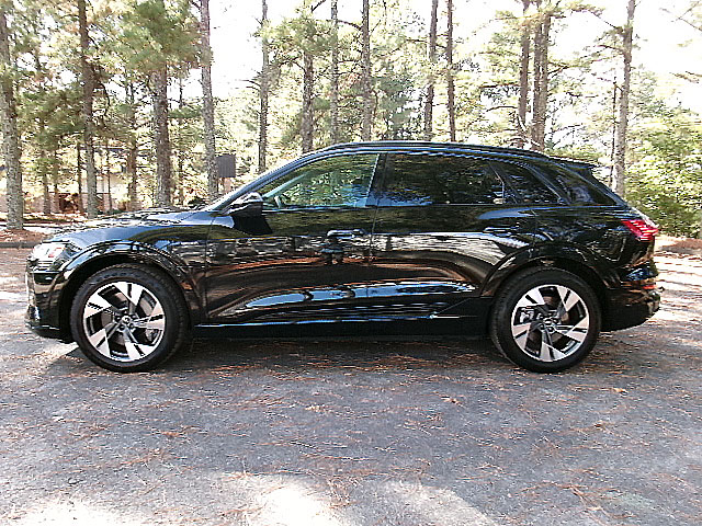 Audi E-Tron  2022 Audi E-Tron  2022