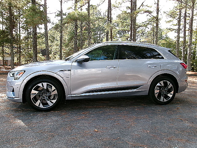 Audi E-Tron  2022 Audi E-Tron  2022