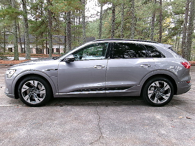 Audi E-Tron  2022 Audi E-Tron  2022