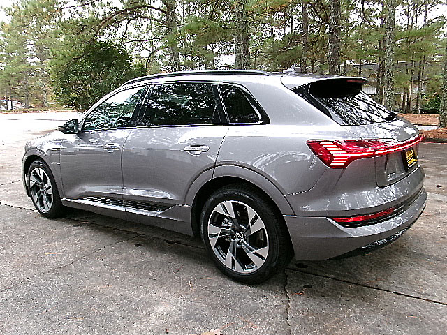 Audi E-Tron  2022 Audi E-Tron  2022