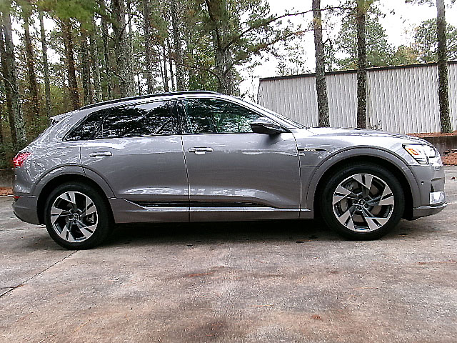 Audi E-Tron  2022 Audi E-Tron  2022