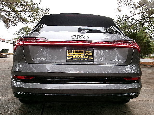 Audi E-Tron  2022 Audi E-Tron  2022