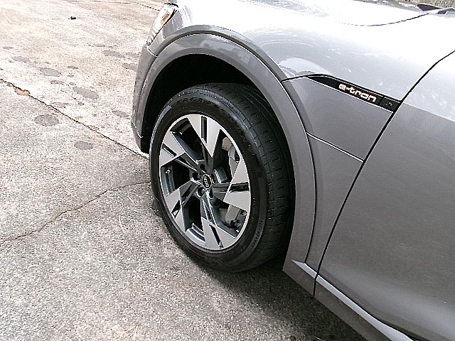 Audi E-Tron  2023 Audi E-Tron  2023