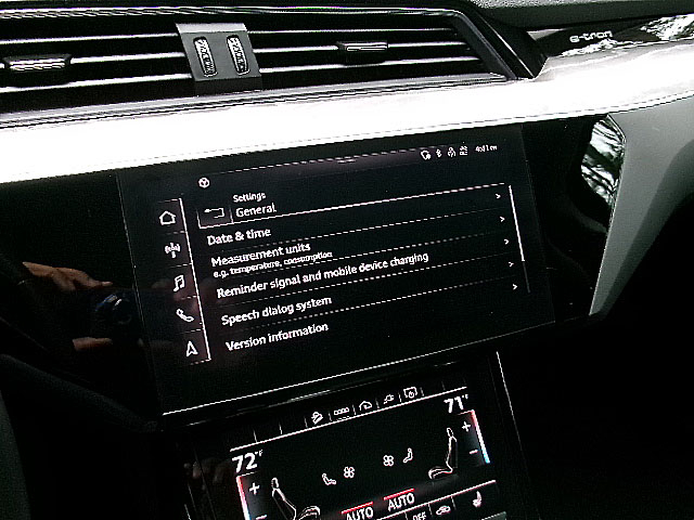 Audi E-Tron  2023 Audi E-Tron  2023