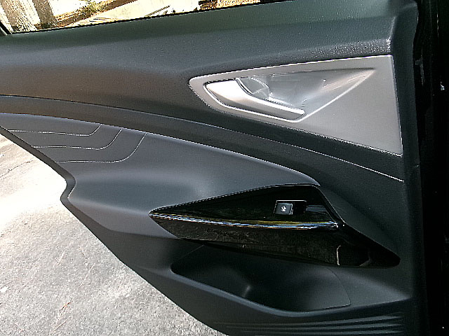 Volkswagen ID.4  2023