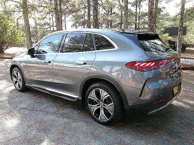 Mercedes-Benz EQE  2023