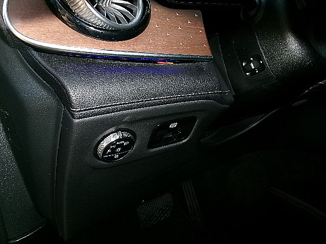 Mercedes-Benz EQE  2023