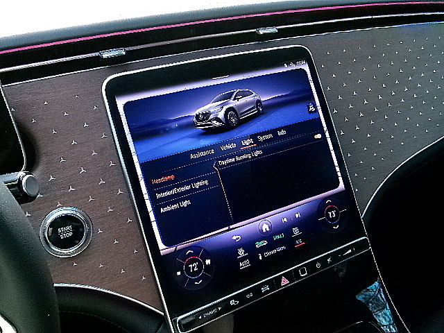 Mercedes-Benz EQE  2023