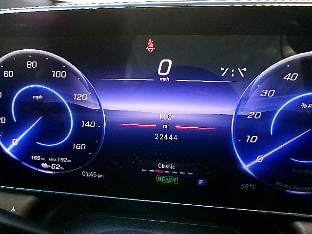 Mercedes-Benz EQE  2023