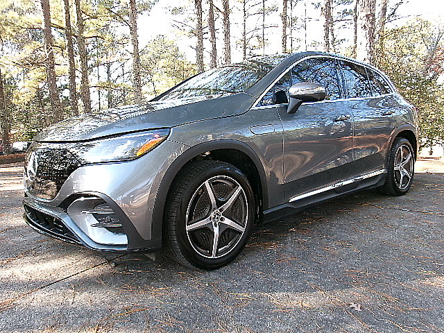 Mercedes-Benz EQE  2023