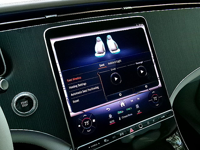 Mercedes-Benz EQE  2023