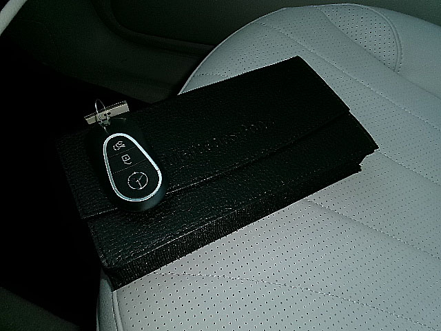 Mercedes-Benz EQE  2023