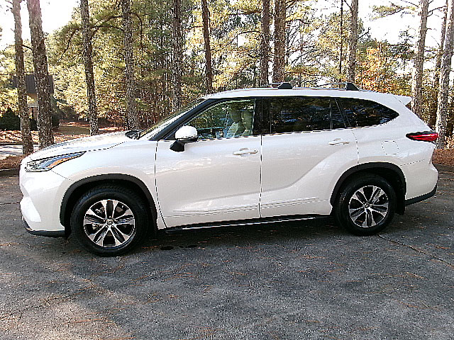 Toyota Highlander  2021