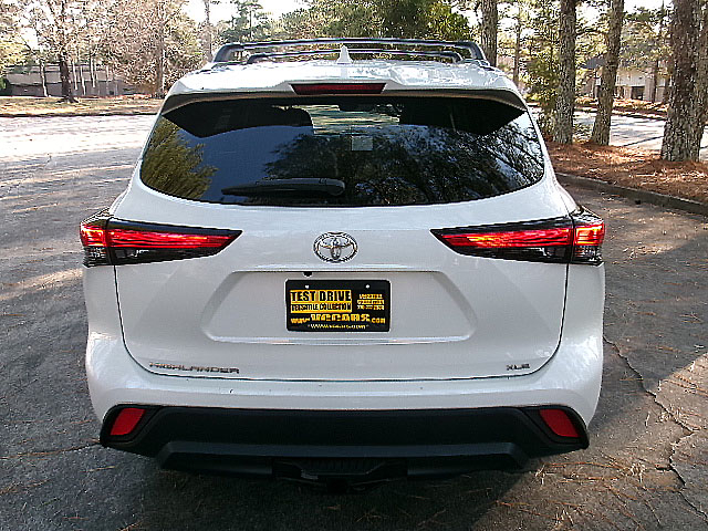 Toyota Highlander  2021