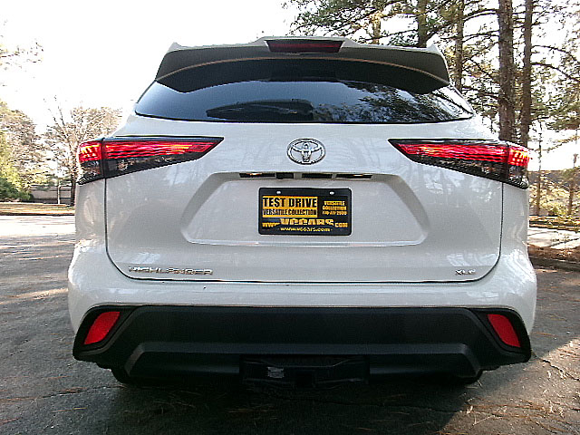 Toyota Highlander  2021