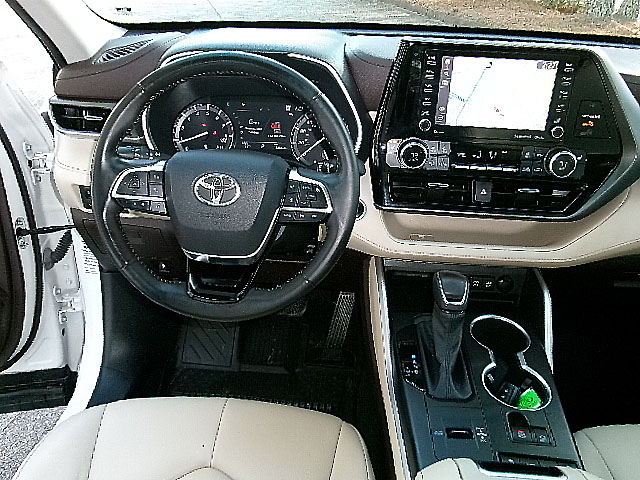 Toyota Highlander  2021