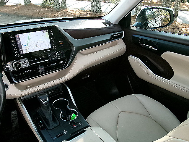 Toyota Highlander  2021