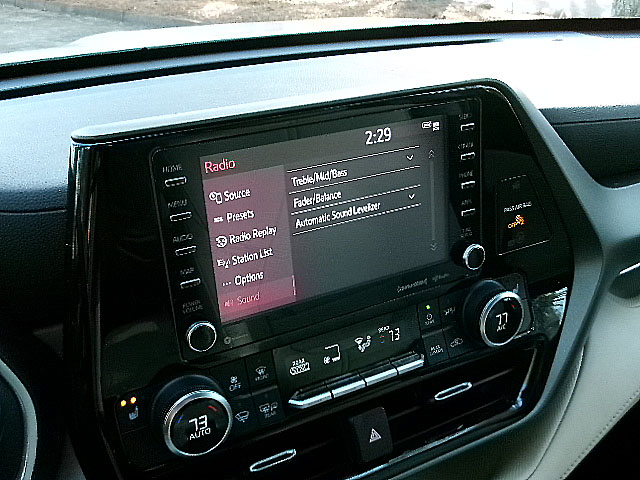 Toyota Highlander  2021