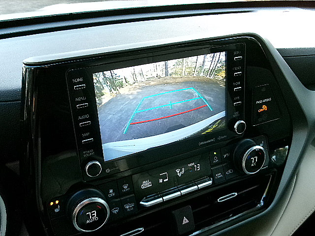 Toyota Highlander  2021