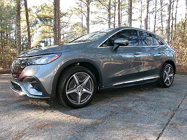 Mercedes-Benz EQE  2023