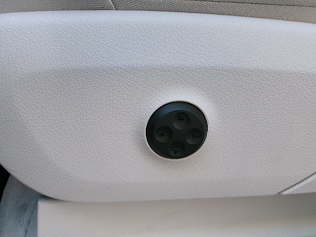 Mercedes-Benz EQE  2023