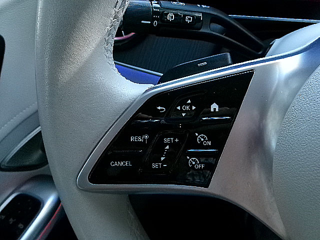 Mercedes-Benz EQE  2023