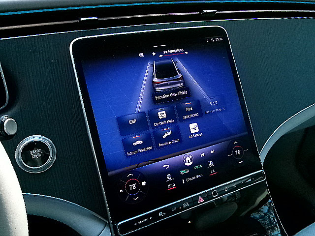 Mercedes-Benz EQE  2023