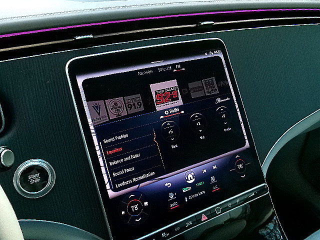 Mercedes-Benz EQE  2023