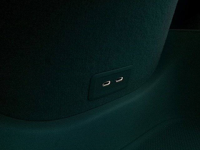 Mercedes-Benz EQE  2023