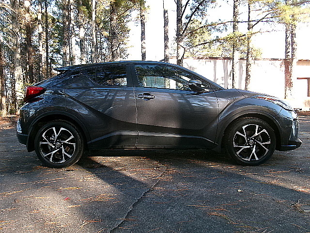 Toyota C-HR  2021