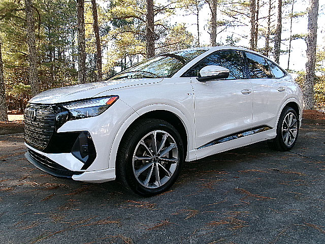 Audi Q4 e-tron Sportback  2022