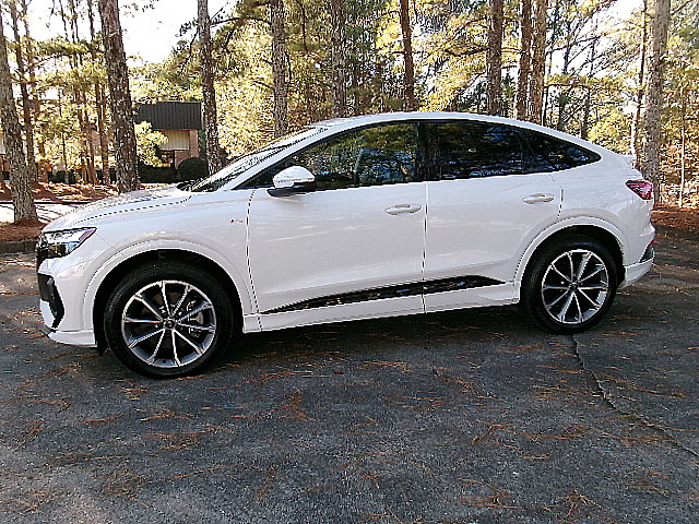 Audi Q4 e-tron Sportback  2022