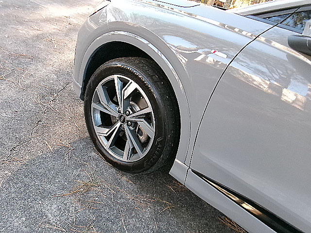 Audi Q4 e-tron Sportback  2023