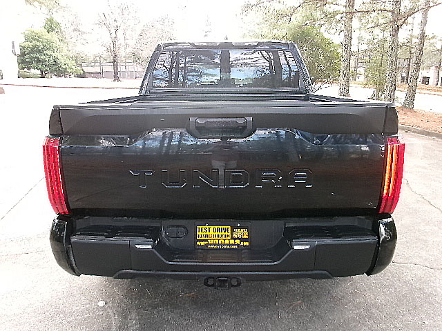 Toyota Tundra 2WD  2022