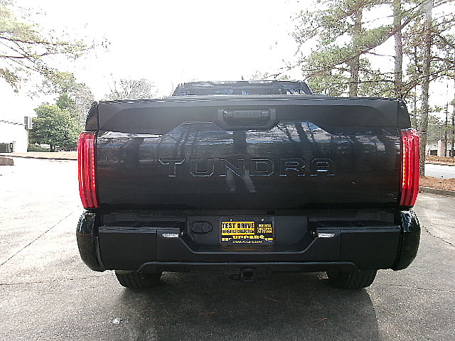 Toyota Tundra 2WD  2022