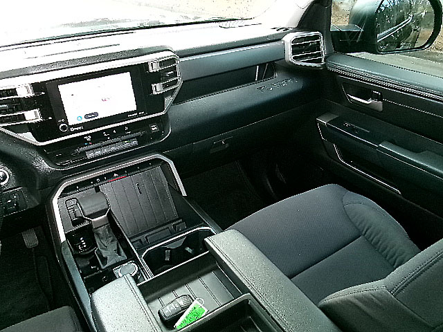 Toyota Tundra 2WD  2022