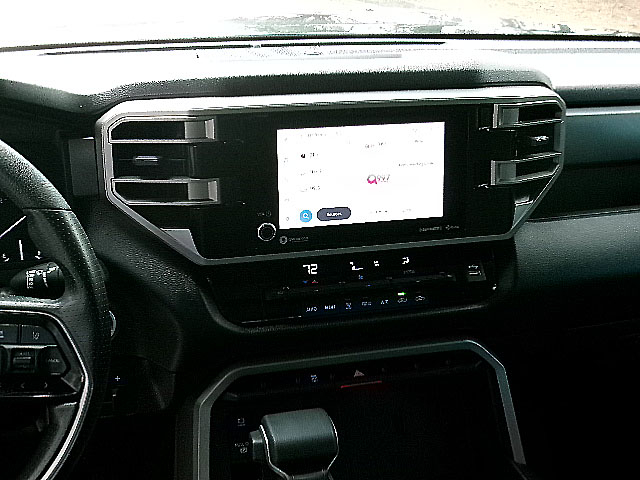 Toyota Tundra 2WD  2022