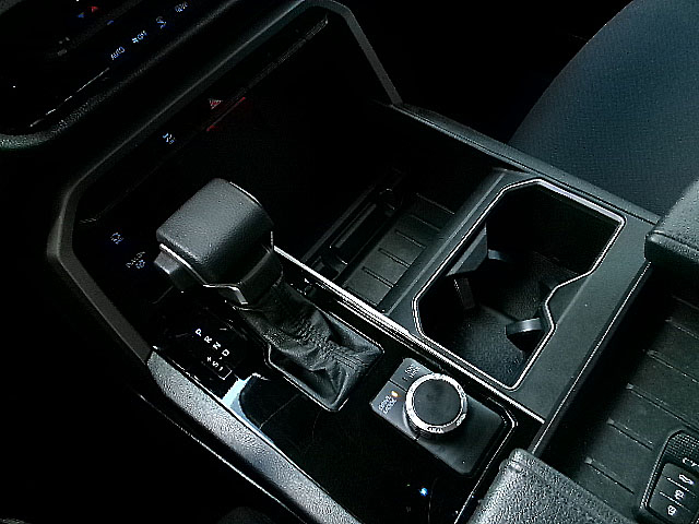 Toyota Tundra 2WD  2022