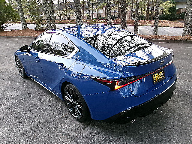 Lexus IS  2022