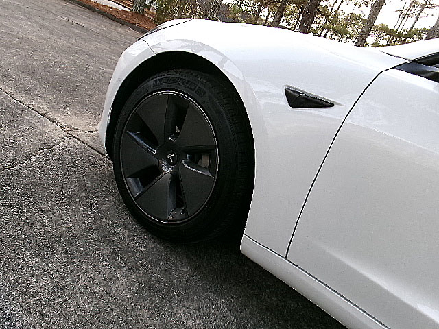 Tesla Model 3 Standard Range Plus RWD 2021