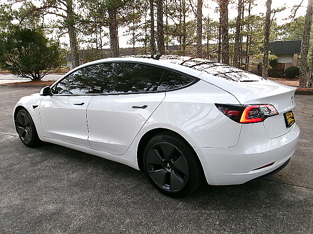 Tesla Model 3 Standard Range Plus RWD 2021