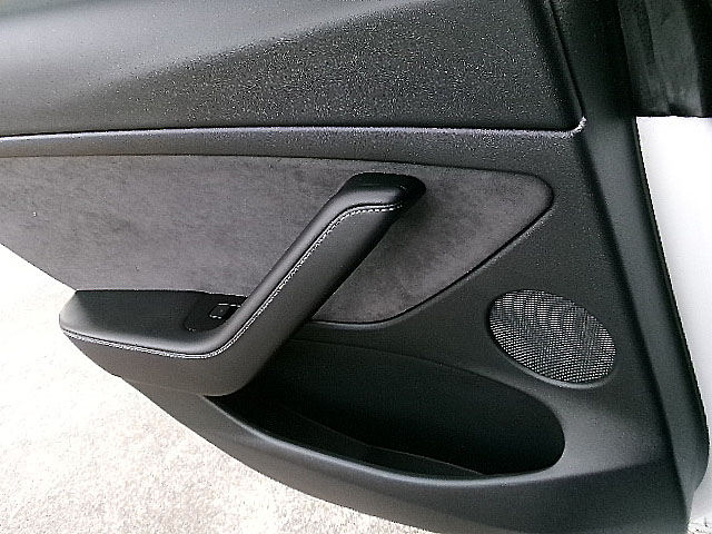 Tesla Model 3 Standard Range Plus RWD 2021