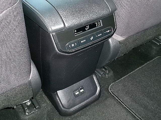 Toyota Highlander  2021