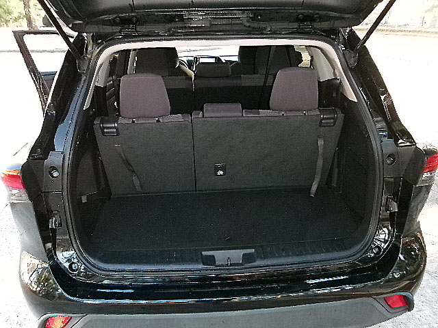 Toyota Highlander  2021