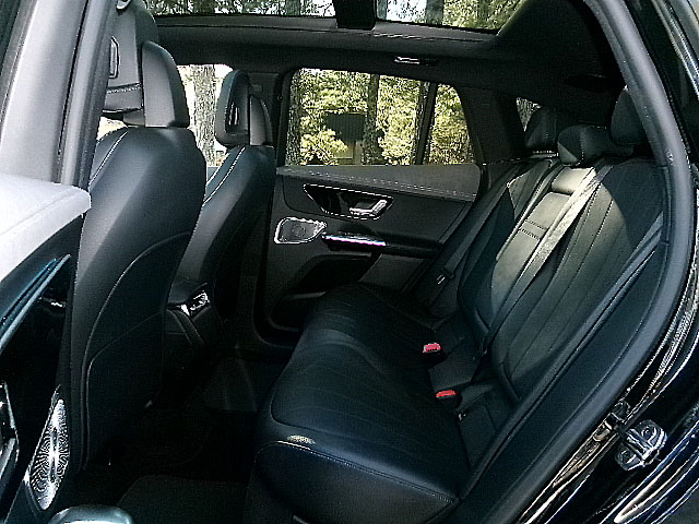 Mercedes-Benz EQE  2023