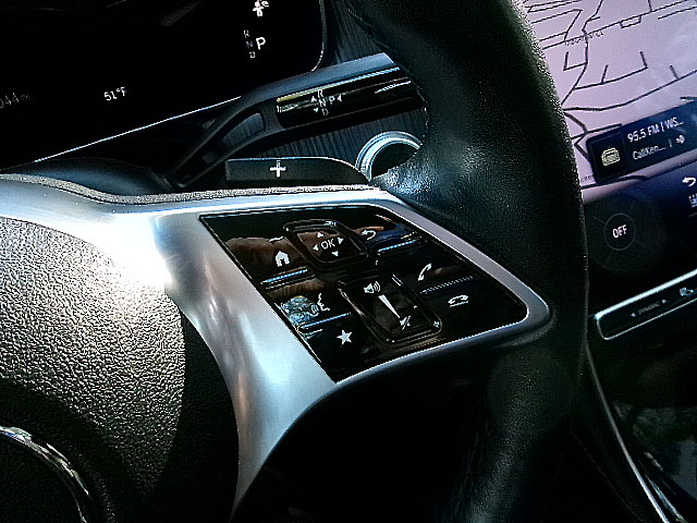 Mercedes-Benz EQE  2023