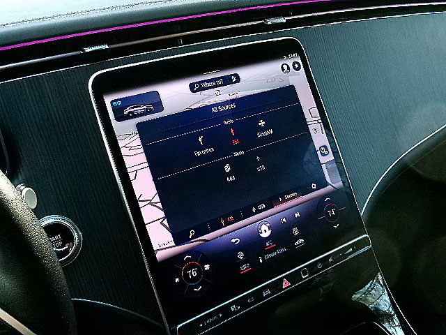 Mercedes-Benz EQE  2023