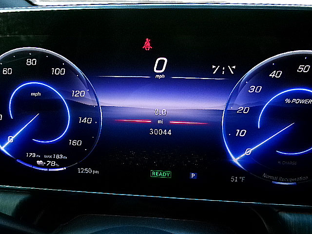 Mercedes-Benz EQE  2023